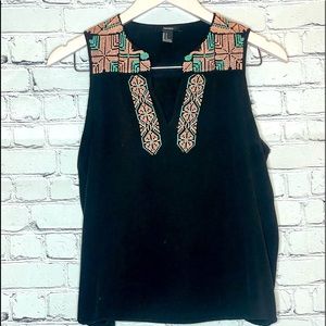 Forever 21 knit cotton embroidered tank size small